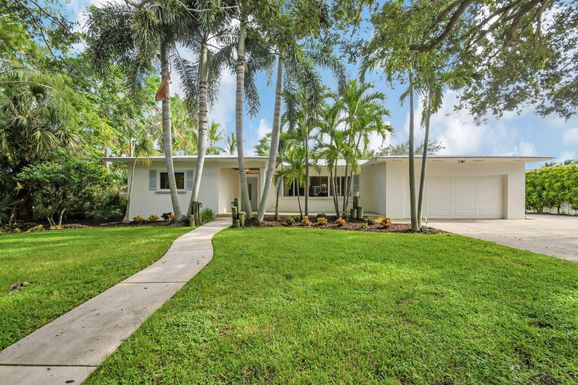 650 8th, Boynton Beach, FL 33435