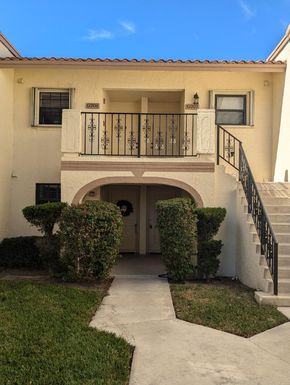 2600 Greenwood, Boca Raton, FL 33431