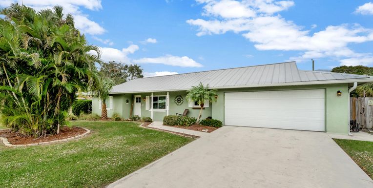 7504 Kenwood, Fort Pierce, FL 34951