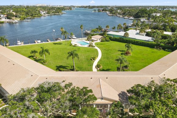 478 Tequesta, Tequesta, FL 33469