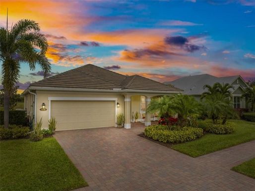 434 11th, Vero Beach, FL 32962