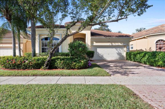 7020 Demedici, Delray Beach, FL 33446