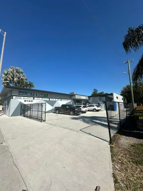 5140 State Road 7, Davie, FL 33314