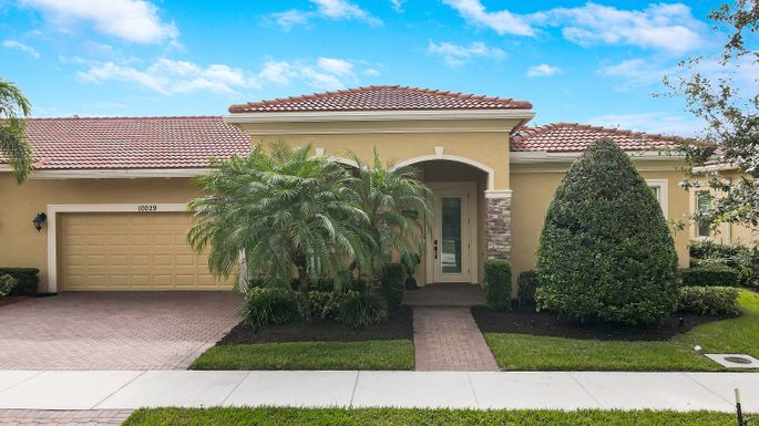 10029 Duccio, Port Saint Lucie, FL 34986