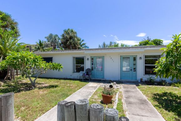 1811 Gulfstream, Fort Pierce, FL 34949