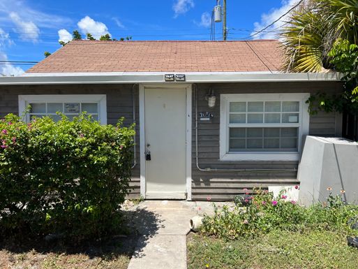 311 J, Lake Worth, FL 33460