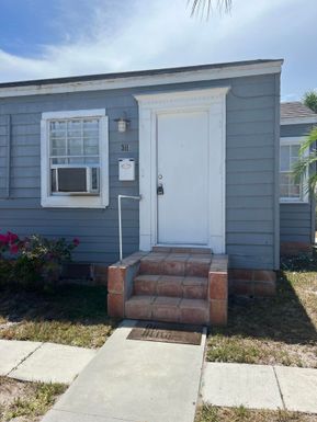 311 J, Lake Worth, FL 33460