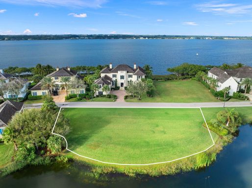 9250 Marsh Island, Vero Beach, FL 32963