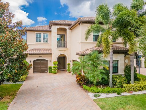 8718 Lewis River, Delray Beach, FL 33446