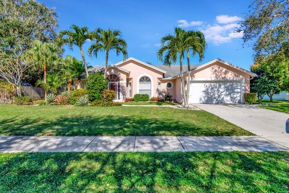 3855 10th, Delray Beach, FL 33445