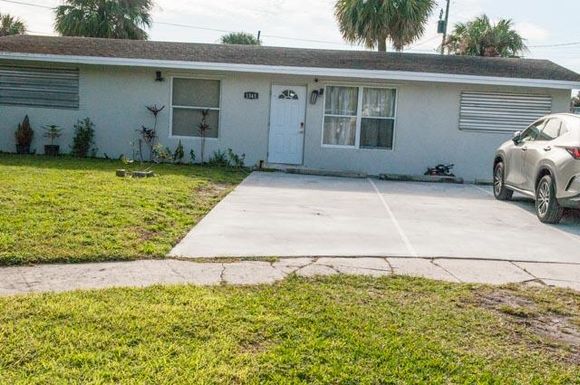 1545 24th, Riviera Beach, FL 33404