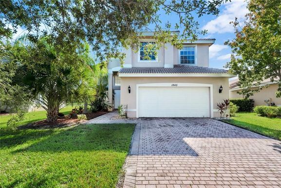 1845 Grey Falcon, Vero Beach, FL 32962