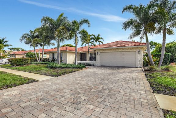 10110 Harbourtown, Boca Raton, FL 33498