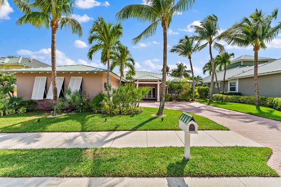 28 Coconut, Tequesta, FL 33469