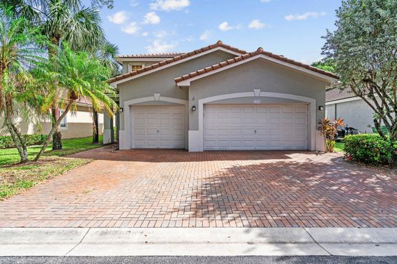 2237 72nd, Pembroke Pines, FL 33024