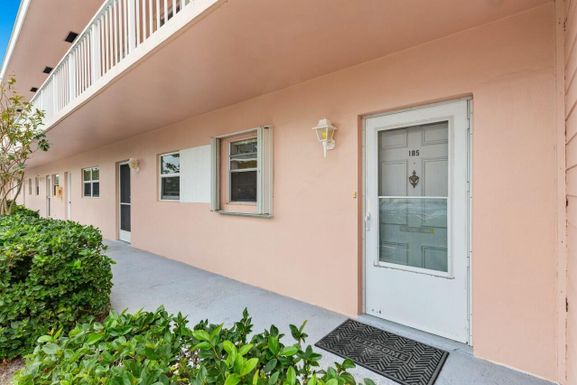 18081 Country Club Dr, Jupiter, FL 33469