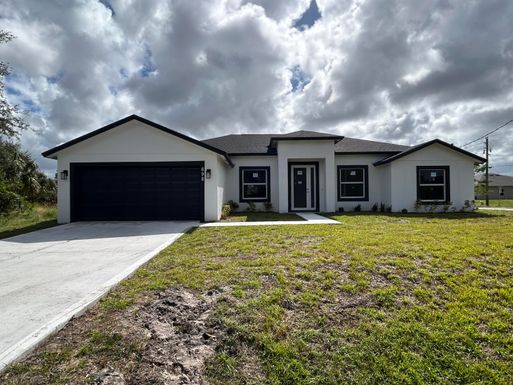 698 Mexia, Palm Bay, FL 32908