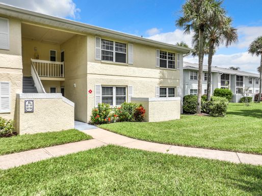 939 Sonesta Ave, Palm Bay, FL 32905