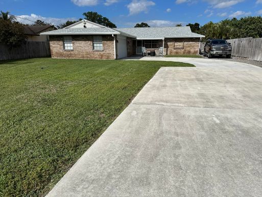 7351 Canal, Lake Worth, FL 33467