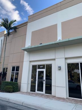 1000 Stinson 109, West Palm Beach, FL 33411