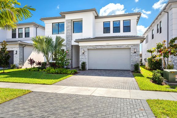 8282 Crystal Downs, Boca Raton, FL 33434