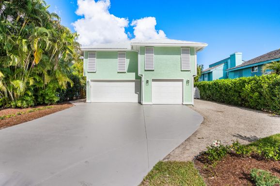 4239 Whiticar, Stuart, FL 34997