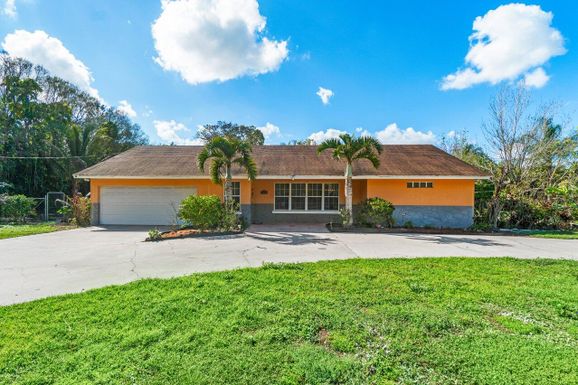 5313 Colbright, Lake Worth, FL 33467