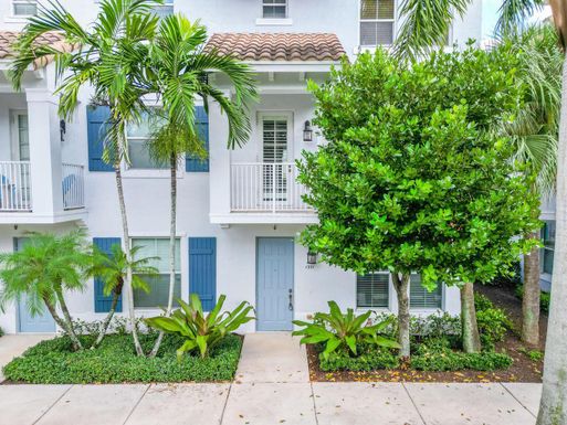 1371 Via De Pepi, Boynton Beach, FL 33426