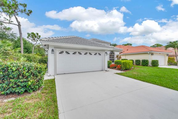 5012 Mariner Village, Stuart, FL 34997