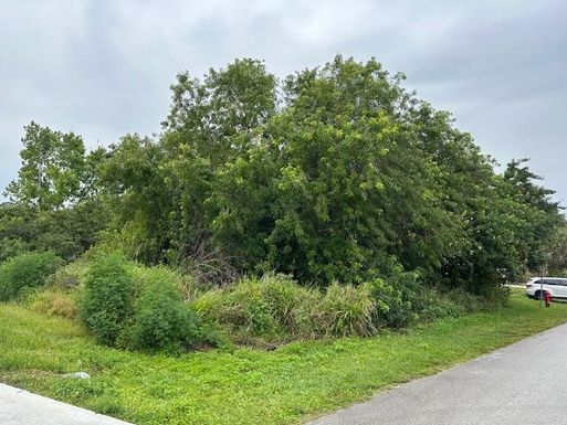 2334 Rich, Port Saint Lucie, FL 34984