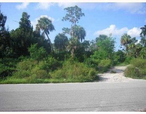 5868 Dryden, West Palm Beach, FL 33415