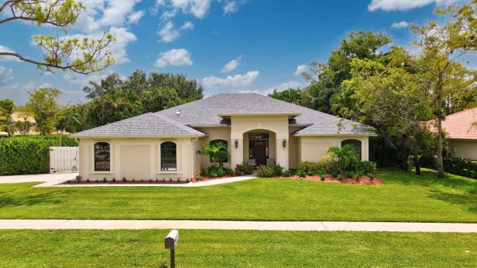 13823 Callington, Wellington, FL 33414