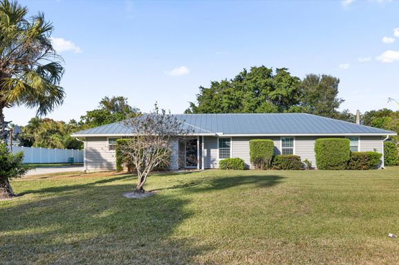 3561 Micanopy, Stuart, FL 34997