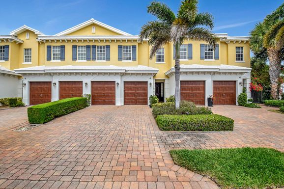 205 Mariner, North Palm Beach, FL 33408