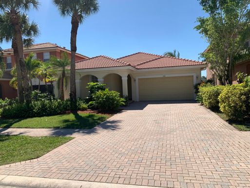 148 Catania, Royal Palm Beach, FL 33411