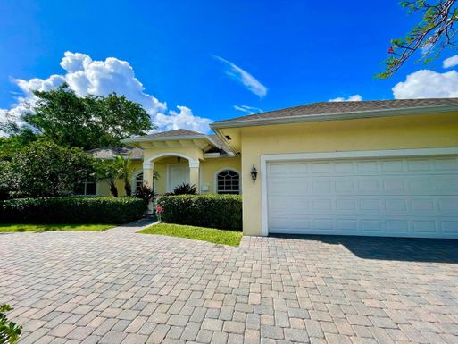 376 Forest Hill, West Palm Beach, FL 33405