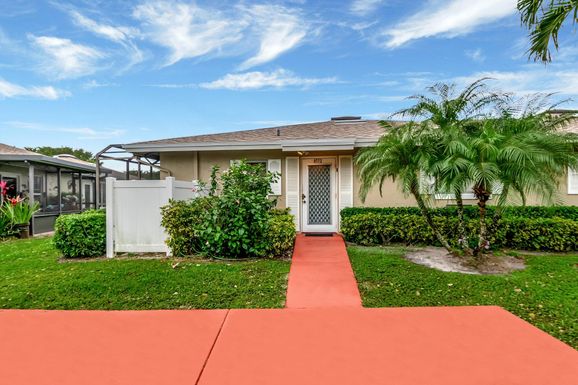 8772 Tyrone, Boca Raton, FL 33496