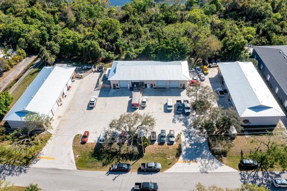 1618 South Niemeyer, Port Saint Lucie, FL 34952