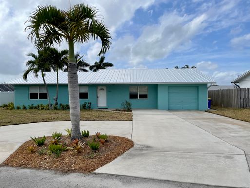 2466 17th, Jensen Beach, FL 34957