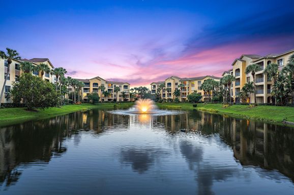 500 Uno Lago, Juno Beach, FL 33408