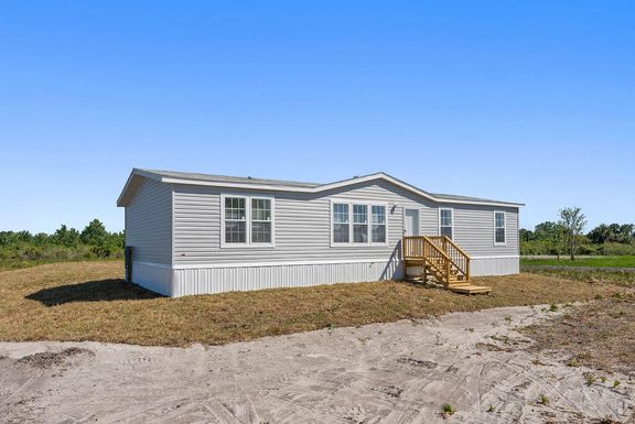 18987 268th, Okeechobee, FL 34972