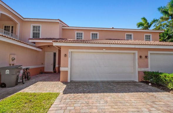 6472 Azura Lake, Lake Worth, FL 33463