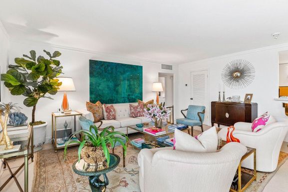 354 Chilean, Palm Beach, FL 33480