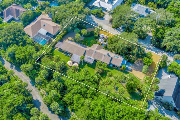 1500 Pelican, Vero Beach, FL 32963