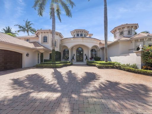 215 Grand Pointe, Palm Beach Gardens, FL 33418