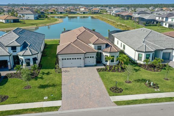 18377 Ridgeline, Estero, FL 33928