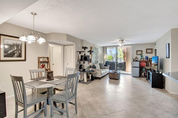 1000 Scotia, Hypoluxo, FL 33462