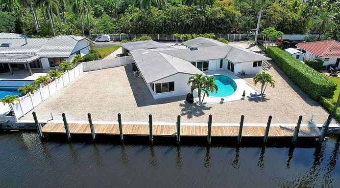 2341 26th, Fort Lauderdale, FL 33312
