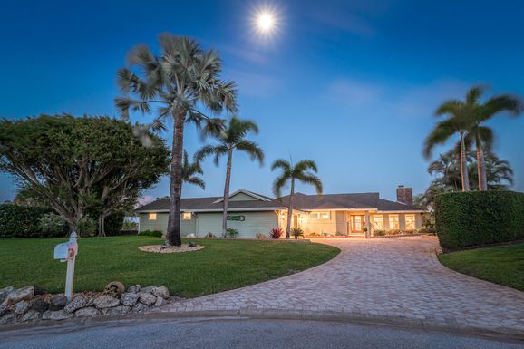 4020 Whiticar, Stuart, FL 34997