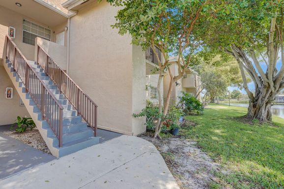 1971 96th, Pembroke Pines, FL 33024